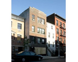 139 Marcus Garvey Blvd in Brooklyn, NY - Building Photo