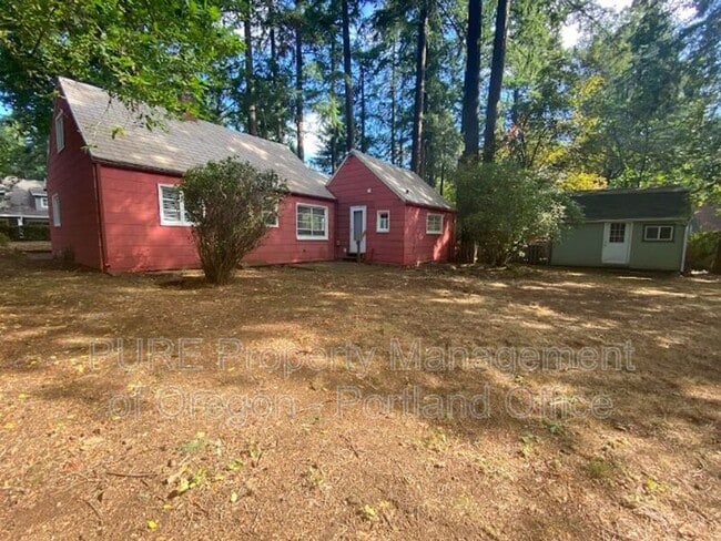 3550 Lake Grove Ave in Lake Oswego, OR - Building Photo - Building Photo