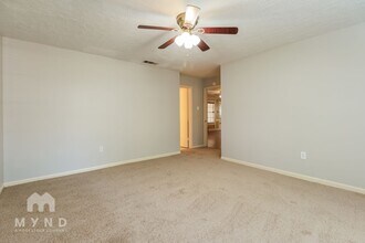 2645 Flickering Candle Dr in Spring, TX - Building Photo - Building Photo