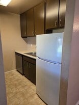 4654 N Chestnut Ave, Unit 134 in Fresno, CA - Building Photo