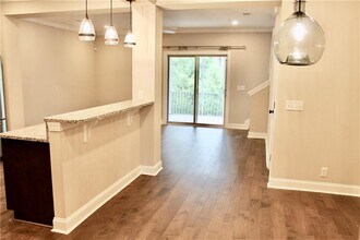 402 Mariners Cir in St. Simons Island, GA - Building Photo - Building Photo