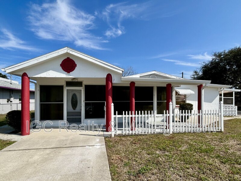 3019 Monroe St in Melbourne, FL - Building Photo