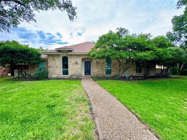 property at 207 Hemlock Dr
