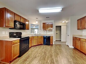 417 Green Park Ln in Goose Creek, SC - Building Photo - Building Photo