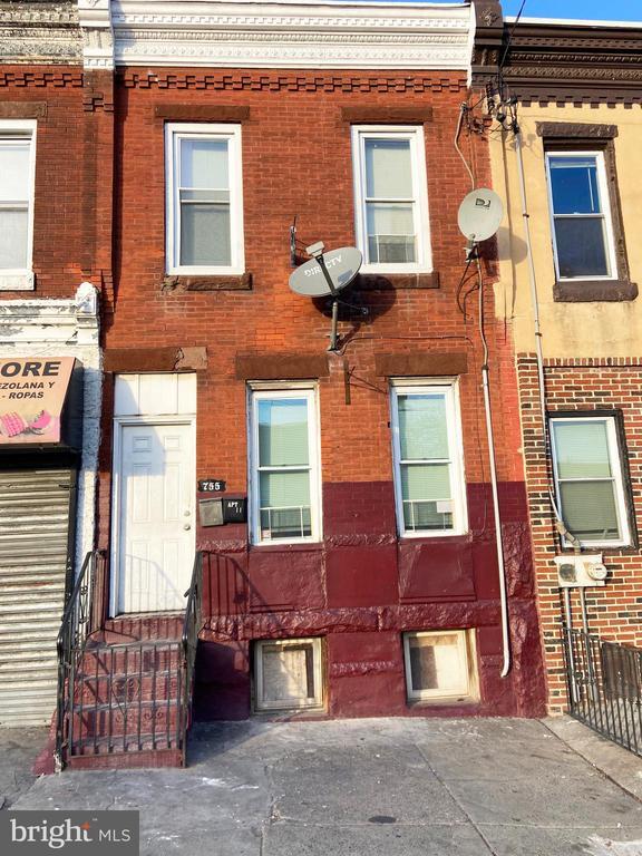 property at 755 E Allegheny Ave