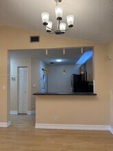 10141 W Sunrise Blvd in Plantation, FL - Building Photo - Building Photo