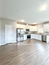 1034 Echo Rdg Rd in Columbia, TN - Building Photo - Building Photo
