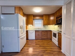 2519 Kitmore Ln in Bowie, MD - Building Photo - Building Photo