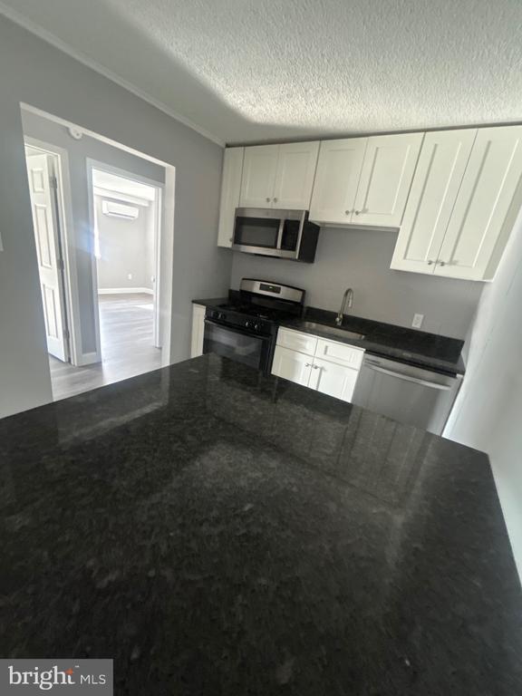 400 Main St in Royersford, PA - Building Photo - Building Photo