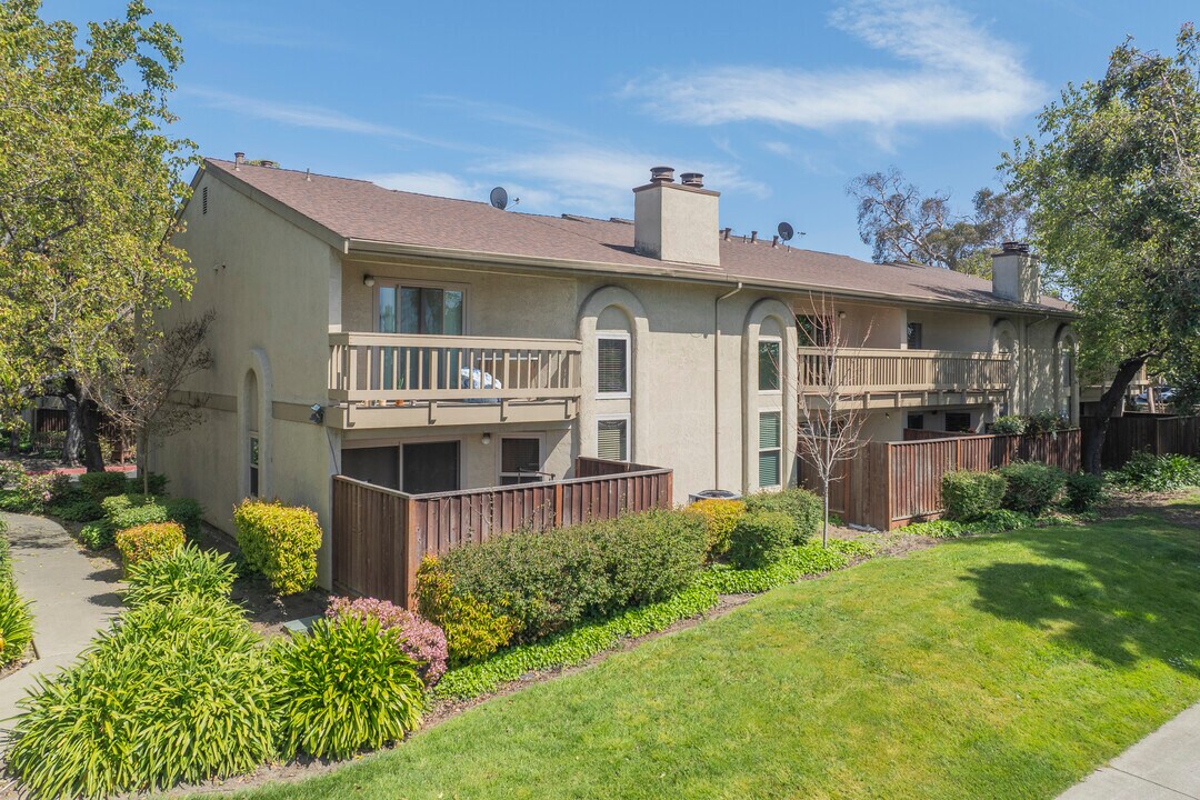 5432 Port Sailwood Dr in Newark, CA - Building Photo