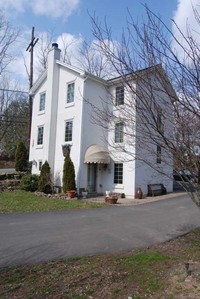 4 Stockton Sergeantsville Rd in Stockton, NJ - Foto de edificio - Building Photo