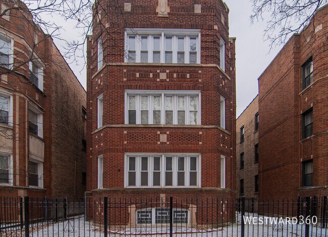 property at 7640 S Phillips Ave