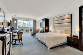 4391 Collins Ave in Miami Beach, FL - Building Photo - Building Photo