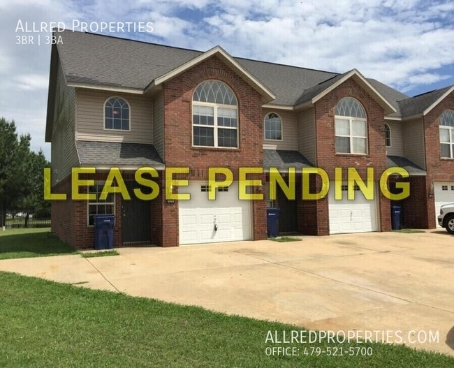 property at 2929 Meridian Pl