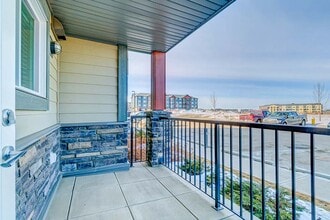 Emerald Hills Apartments in Sherwood Park, AB - Building Photo - Building Photo