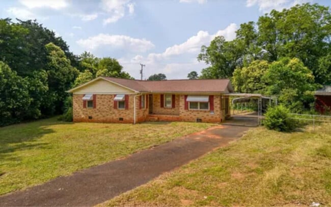 property at 504 Ottawa Cir