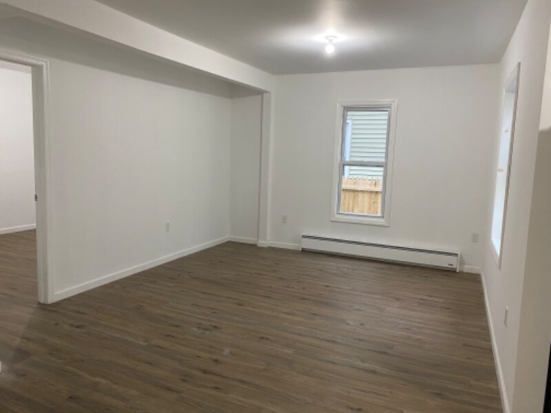 248 Spring St in Newton, NJ - Building Photo