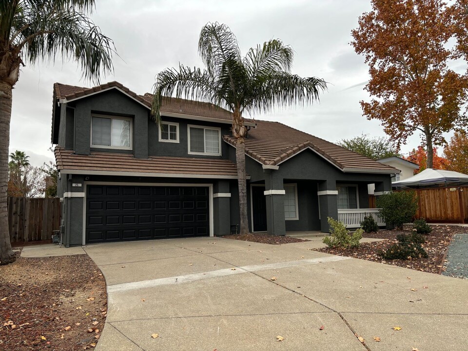 25 Schilling Ct-Unit -25 Schilling in Brentwood, CA - Building Photo