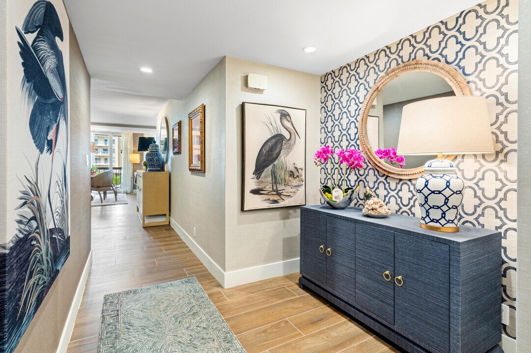 3250 S Ocean Blvd in Palm Beach, FL - Building Photo
