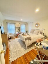 78 Chestnut Hill Ave, Unit 2 in Boston, MA - Foto de edificio - Building Photo