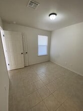 3805 Moonlight Ave in El Paso, TX - Building Photo - Building Photo