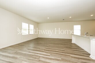 1069 Large Poppy Dr in La Vergne, TN - Building Photo - Building Photo