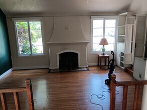 10525 Clarkson Rd, Unit 10525 in Los Angeles, CA - Building Photo - Building Photo