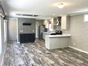 82 Branch Hill Ct in Harrison, OH - Building Photo - Building Photo