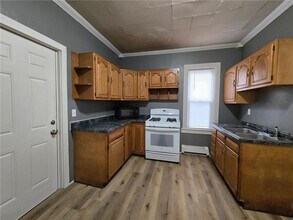 506 W Brooks St in Arlington, MN - Building Photo - Building Photo