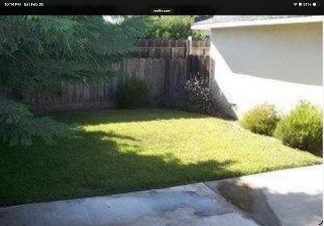 916 Bautista Dr, Unit 916 in Salinas, CA - Foto de edificio - Building Photo