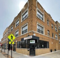 7903 S Eberhart in Chicago, IL - Foto de edificio - Building Photo