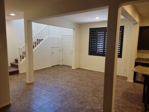 7652 Ashby Gate St in Las Vegas, NV - Building Photo - Building Photo