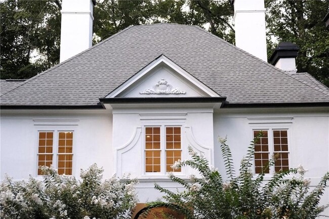 5390 Harrowood Ln NW in Atlanta, GA - Building Photo - Building Photo