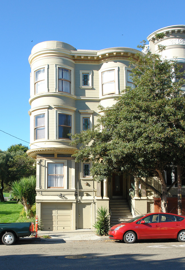 101-105 Steiner St in San Francisco, CA - Foto de edificio - Building Photo