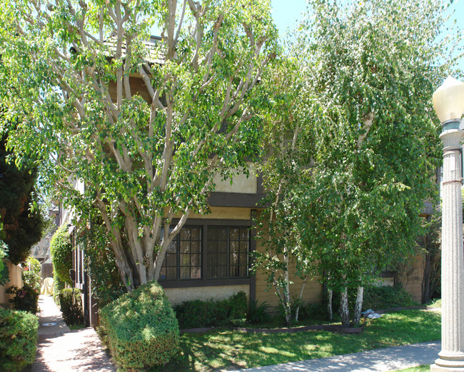 3849 Tilden Ave in Culver City, CA - Building Photo - Building Photo