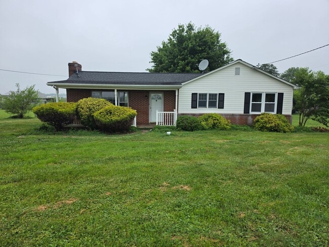 property at 3552 Aldino Rd
