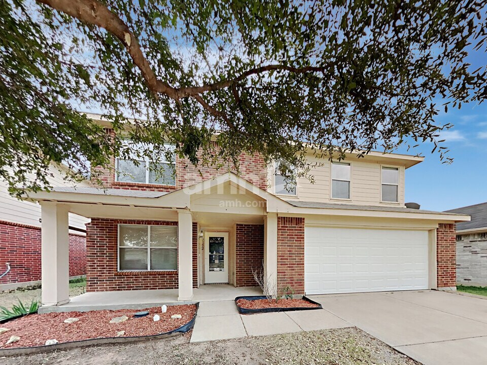 7152 Little Mohican Dr in Fort Worth, TX - Building Photo