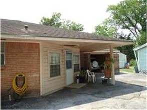 4825 Shreveport Blvd in Houston, TX - Building Photo - Building Photo