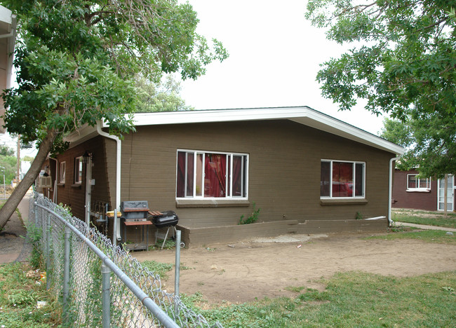 2354-2356 Emporia St in Aurora, CO - Building Photo - Building Photo