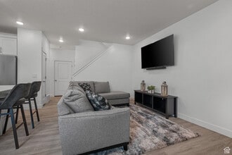 898 N 1120 E in Spanish Fork, UT - Building Photo - Building Photo