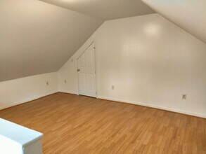 15 Oak St in Bridgton, ME - Building Photo - Building Photo