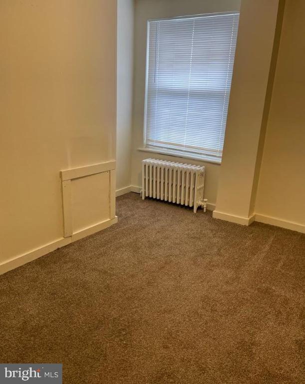 352 N Gross St in Philadelphia, PA - Building Photo - Building Photo