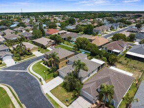 10723 Eveningwood Ct in Trinity, FL - Building Photo - Building Photo