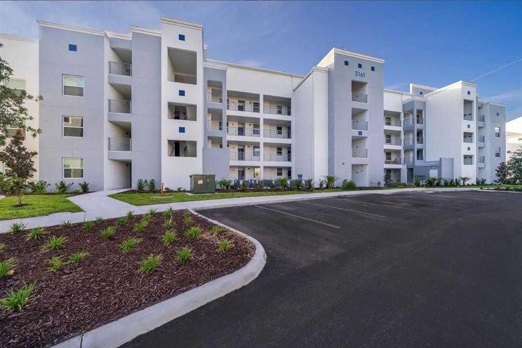 3161 Paradox Cir in Kissimmee, FL - Building Photo