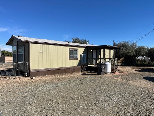 16063 Maricopa Dr in Mayer, AZ - Building Photo - Building Photo