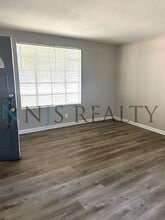 7118 Railey Cir in Jacksonville, FL - Building Photo - Building Photo