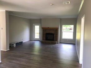 1170 New Era Rd in Carbondale, IL - Building Photo - Building Photo