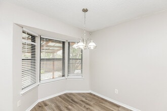 402 Sunnyview Ct in Mansfield, TX - Building Photo - Building Photo