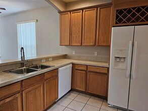 14442 Huntcliff Park Way in Orlando, FL - Building Photo - Building Photo