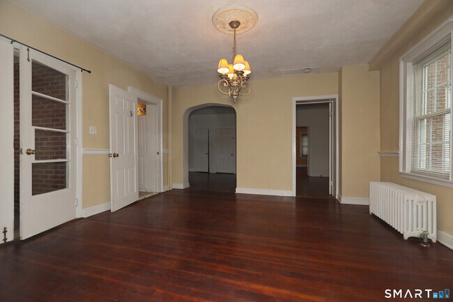 458 Palisado Ave in Windsor, CT - Building Photo - Building Photo